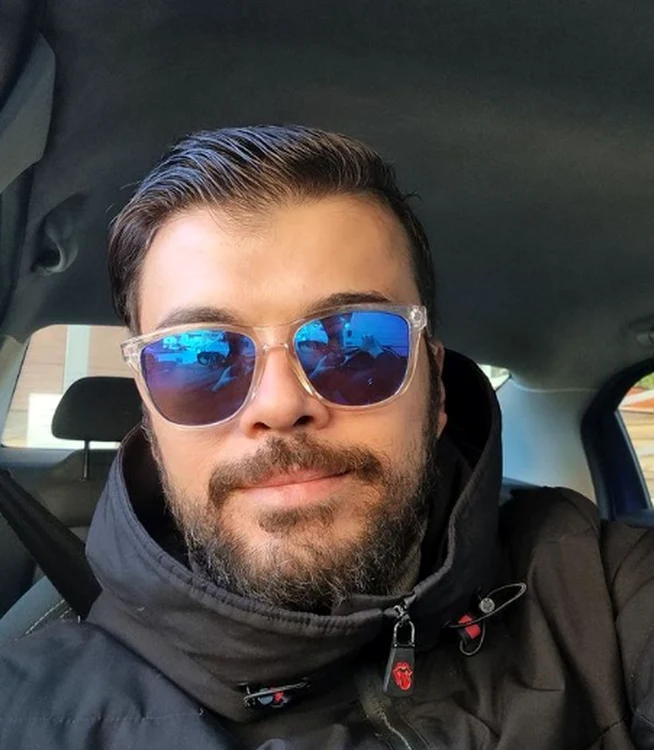 Marius Elisei s-a făcut șofer de Uber / foto: arhiva personala