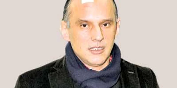 Florin Prunea a vizitat redacţia „Adevărul“ şi a acceptat o discuţie cu cărţile pe faţă