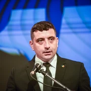 aur simion 34 qm9a jpg