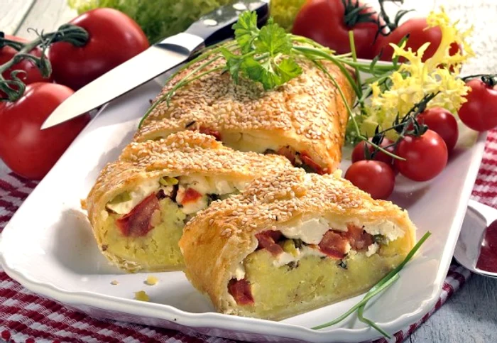 
    Este ideală ca aperitiv sau ca o gustare la serviciu sau la scoalaclickpoftabuna.ro  