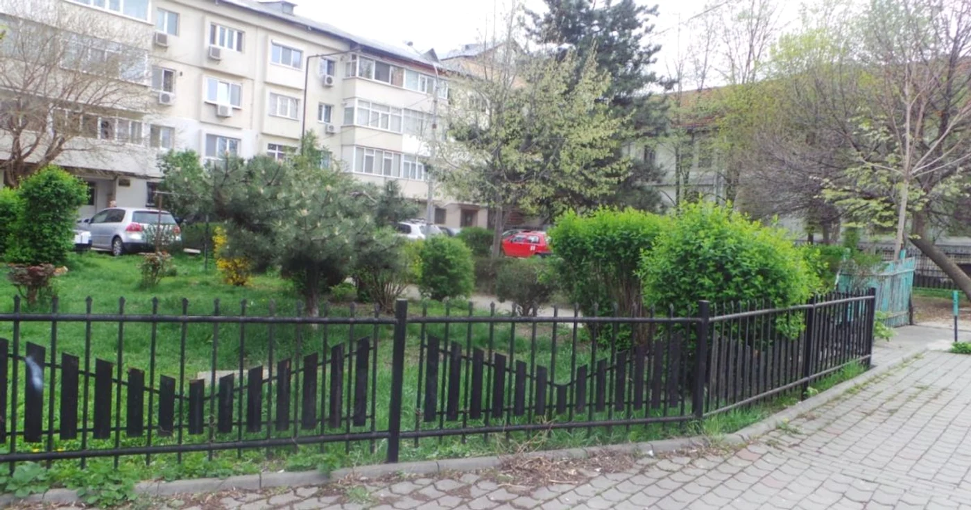 Terenul pe care silvicultorul vrea să onstruiescă un bloc