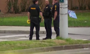 atac armat la o universitate din sua foto captura video the national desk png