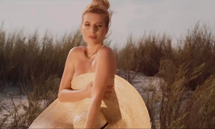 2 ana baniciu super hot videoclip 3 jpg jpeg