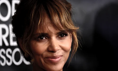 Halle Berry jpeg