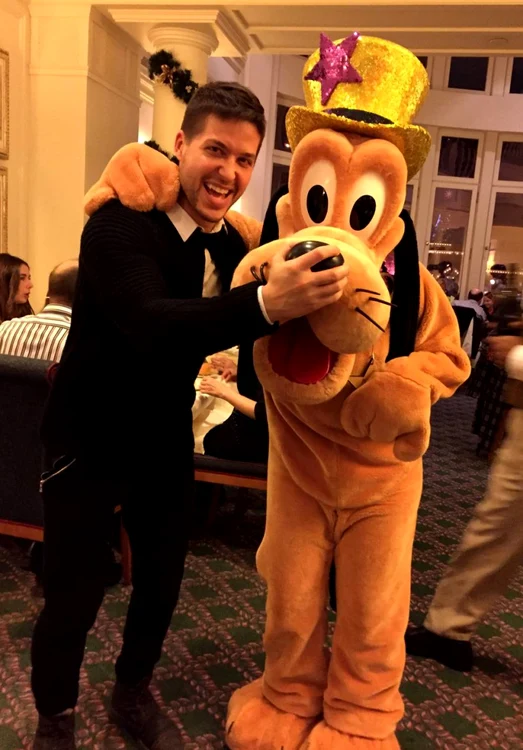 jorge disneyland pluto jpeg