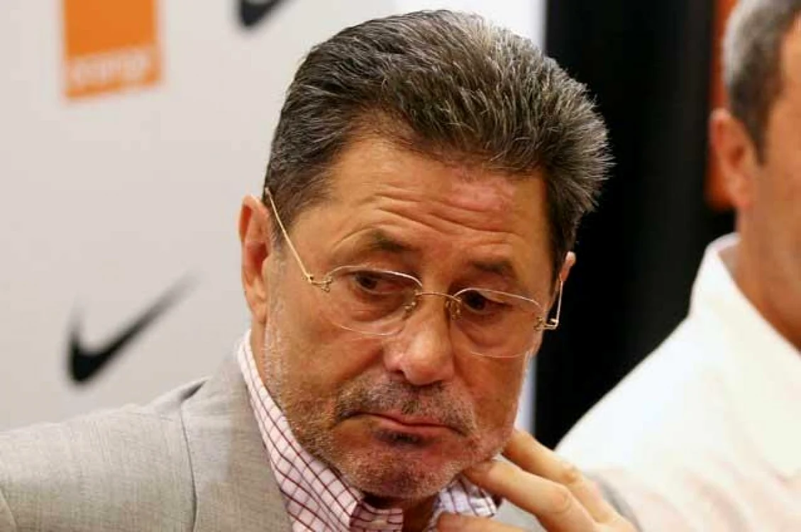 Cornel Dinu  e unul dintre intelectualii fotbalului românesc