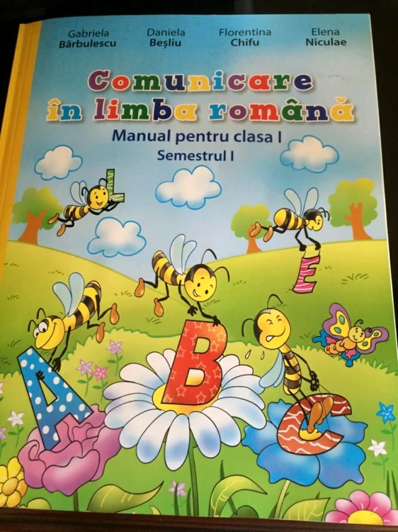 „Aş plăti oricât doar ca primele lecturi ale copiilor noştri să fie frumoase, iar primele strofe pe care trebuie să le înveţe „pe de rost“ să fie cu sens şi cu bucuria întâlnirii cuvântului scris“