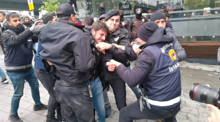 Peste 400 de persoane arestate la Istanbul în timpul manifestațiilor de 1 Mai FOTO: X