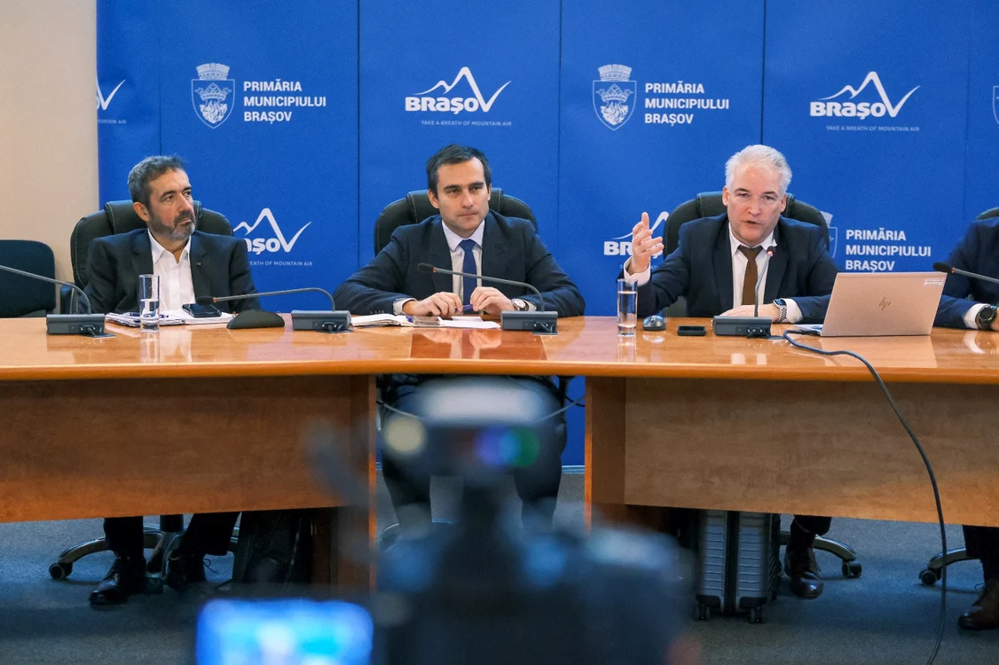 Reprezentanții DIEHL au anunțat marți prima investiție din România. FOTO Primăria Brașov