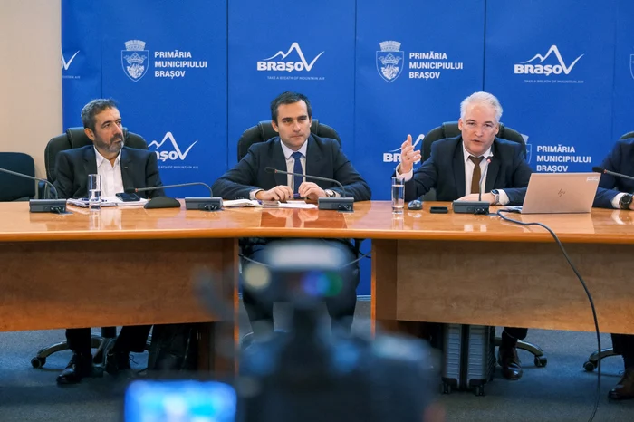Reprezentanții DIEHL au anunțat marți prima investiție din România. FOTO Primăria Brașov
