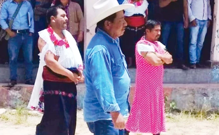 Primarul a fost trimis să cerşească