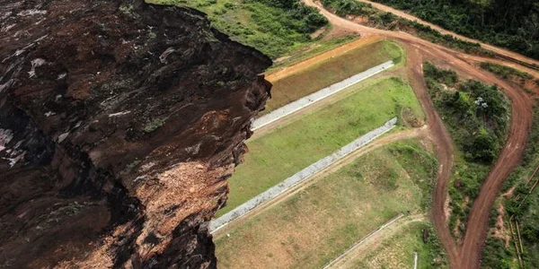 Urmele dezastrului de la Brumadinho FOTO EPA-EFE