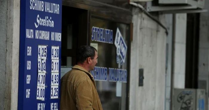 Casa de schimb valutar Streliţia se judecă cu BNR