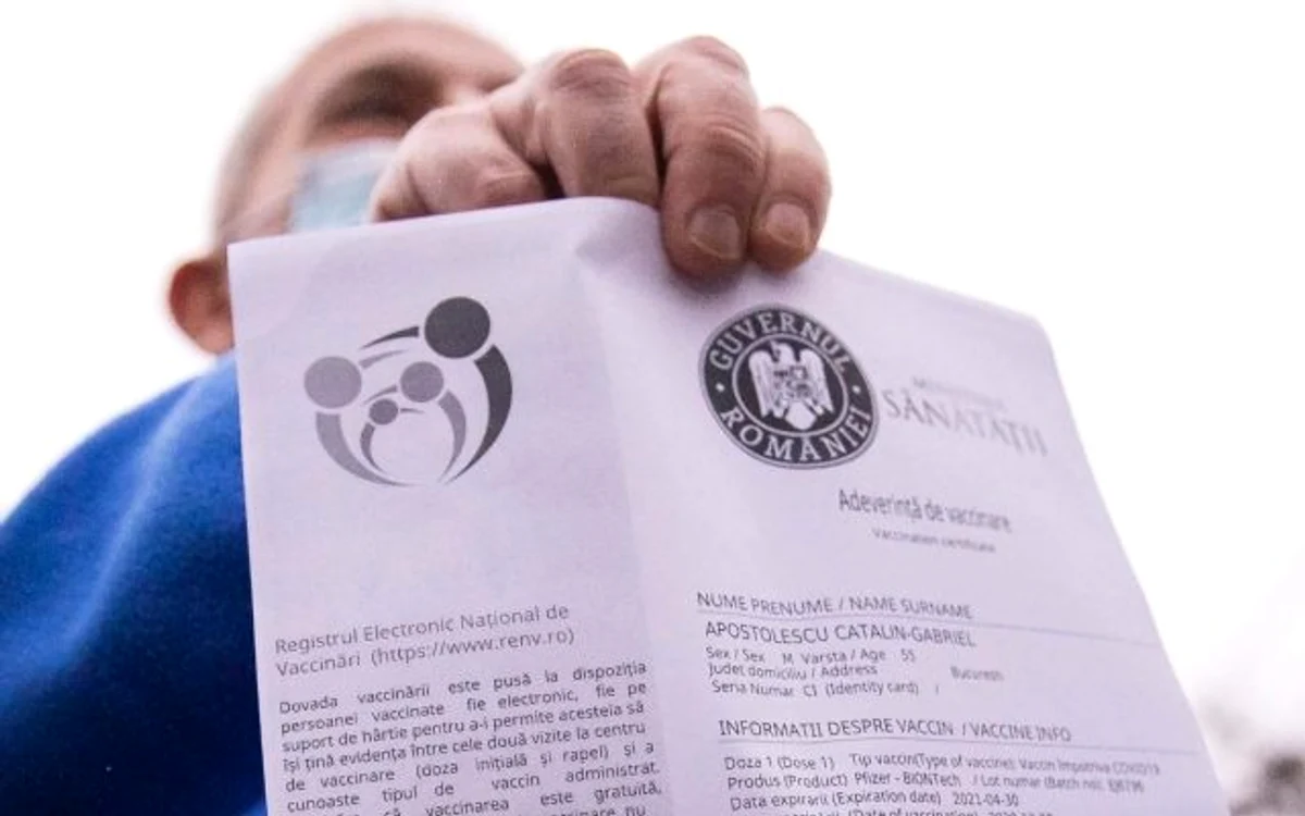 
    Adeverința de vaccinare este eliberată fiecărei persoane care se imunizează împotriva Covid-19  