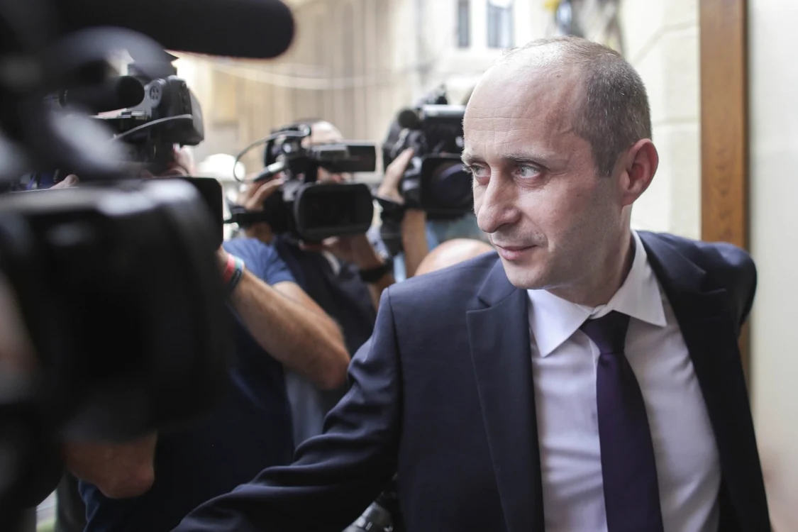 Adrian Gâdea, unul dintre apropiaţii lui Liviu Dragnea, a lăsat Parlamentul pentru un post în Guvern