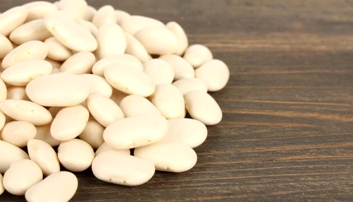 Fasolea trebuie lăsată la înmuiat peste noapte / foto: AdobeStock