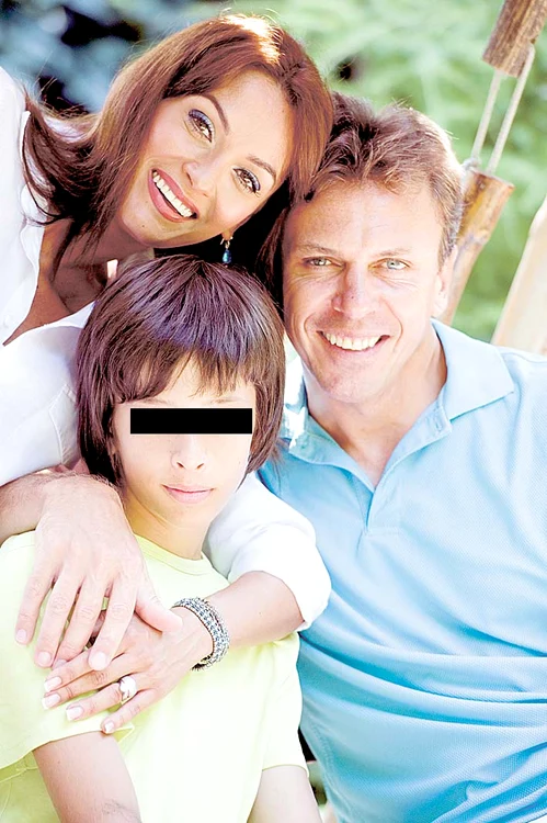 Anca şi Cristian au un băiat de 15 ani