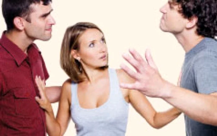 Obsesia pentru „foşti“ duce la gelozie şi certuri