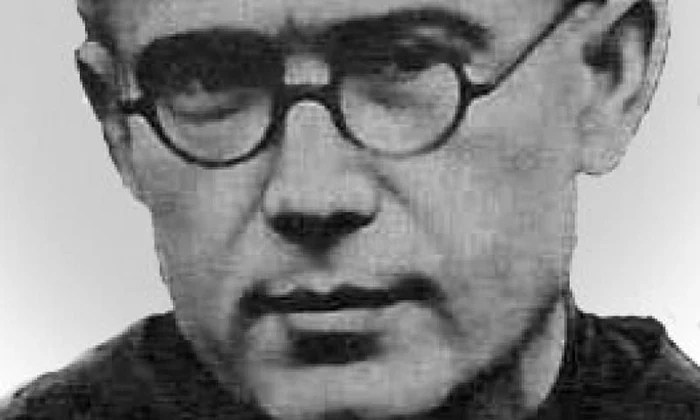Părintele polonez Maximillian Kolbe este arestat de către trupele naziste  El își va da viață în schimbul altui prizonier la Auschwitz  jpeg