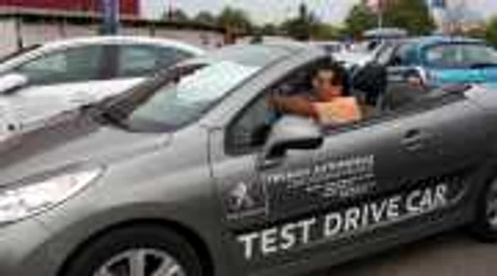 Băcăuanii sunt inivitați să facă test - drive cu modelele prezente la festival