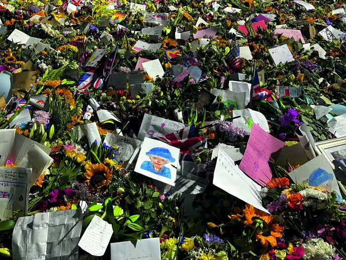 Cum am trăit moartea Reginei Elisabeta a II-a