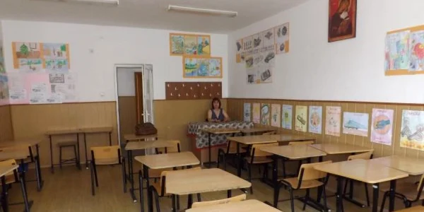 meditatii la liceul auto din severin FOTO Corina Macavei 