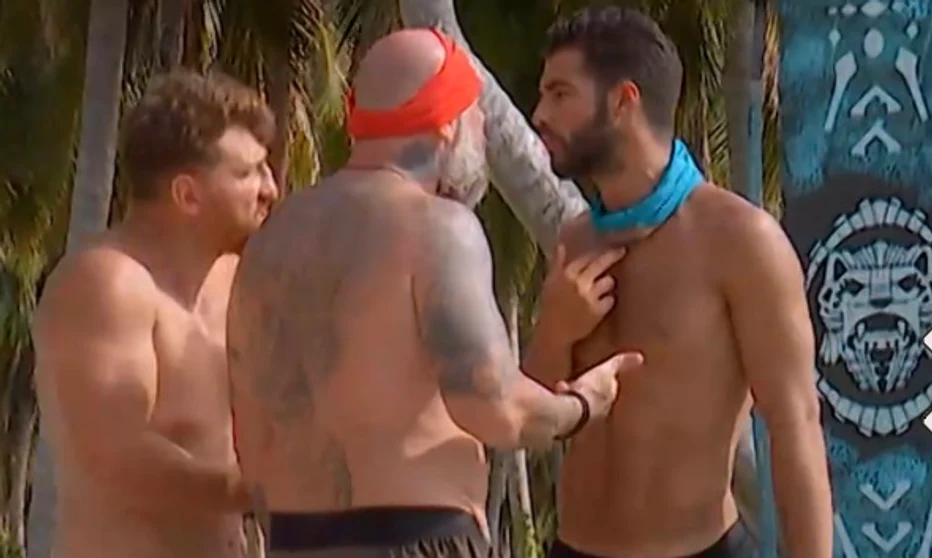 Cătălin Moroșanu, stânga, s-a certat cu Iancu Sterp    FOTO Captură Survivor Pro TV