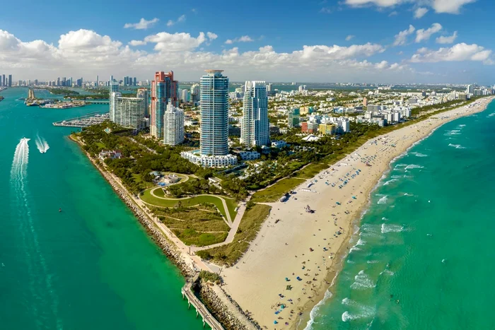 Clădirile de pe plajele din Miami sunt în pericol / foto: Shutterstock