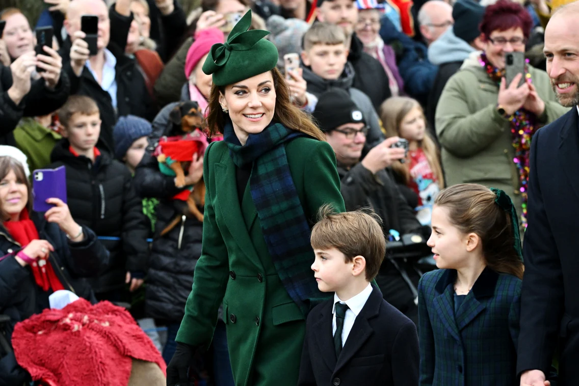Kate, William, Charles, Camilla de Crăciun la Sandringham, Profimedia
