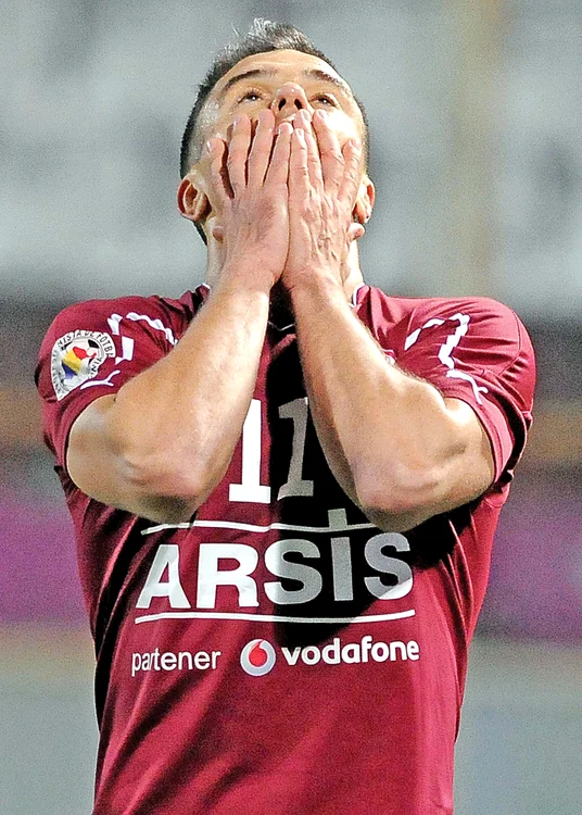 
    Şi fotbaliştii de legendă deplâng situaţia Rapidului  