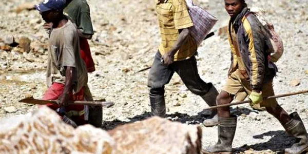 Mineri Africa de Sud FOTO Reuters