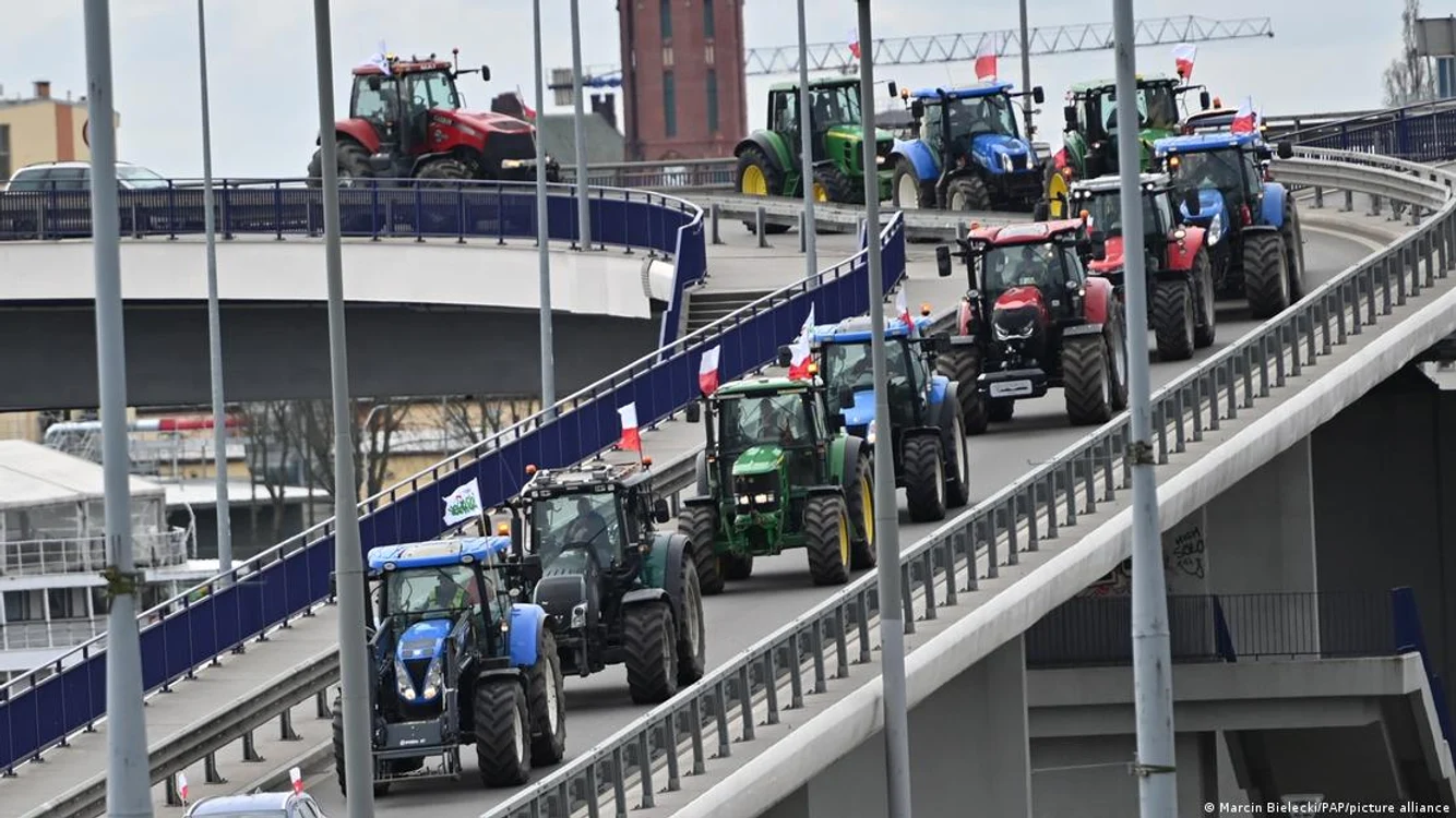 Protestul fermierilor polonezi împotriva importurilor de cereale din Ucraina (3 aprilie 2023)
