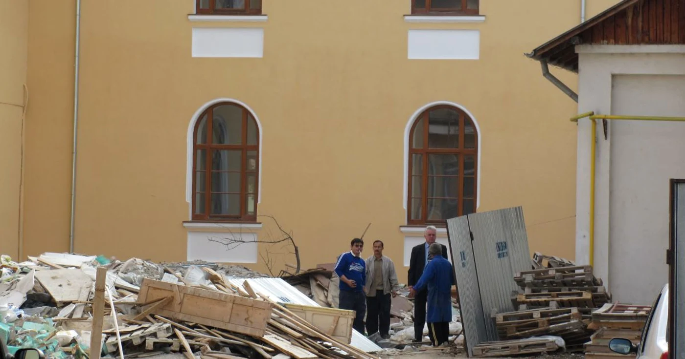 La Colegiul Naţional „Constantin Carabella”, lucrările ai fost întârziate cu două luni