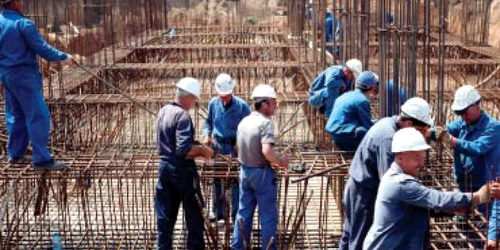 Emigranţii salvează piaţa muncii din UE