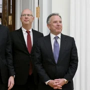 Jared Kushner, Kirill Dmitriev și Steve Witkoff FOTO X @WeReporter jfif