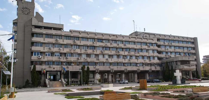 Sediul Consiliului Judetean Braila FOTO adevarul.ro