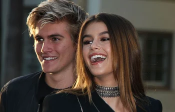 Cindy Crawford, Rande Gerber, Kaia Gerber and Presley Gerber at Sister Cities Screening jpeg