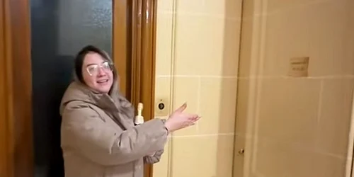 romanca in Paris captura video jfif