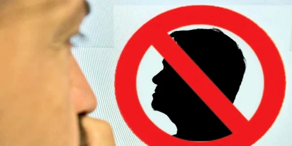 Aplicaţia EnemyGraph îi permite utilizatorului să-şi identifice inamicii de pe reţeaua de socializare