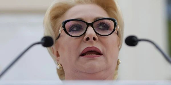 viorica dancila - ziua Frantei. FOTO Inquam Photos