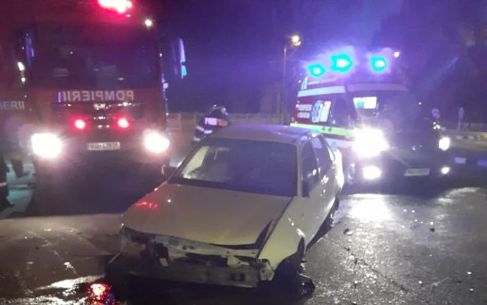 În urm,a accidentului, o tânără de 18 ani şi-a pierdut viaţa FOTO: arhivă