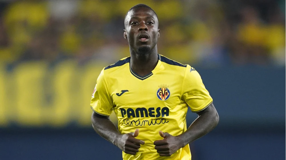 Fostul star de la Arsenal a făcut pasul cel mare: se căsătorește cu o cunoscută actriță de filme pentru adulți