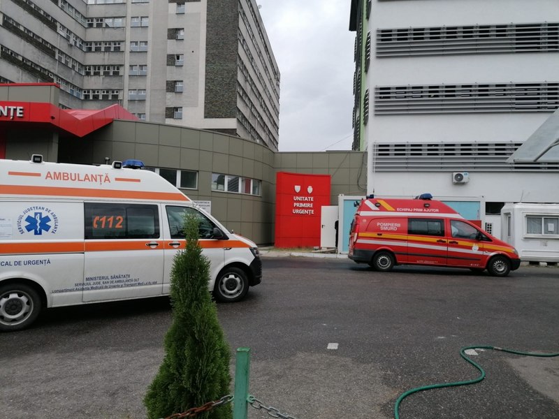 Un spital județean „sufocat” de urgențe cere medici de la spitalele mici. Medicii de familie, invitați să facă gărzi în UPU