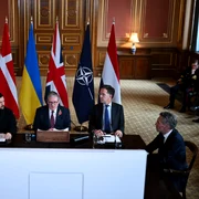 Reuniune a coaliției voluntarilor la Londra FOTO EPA EFE jpg