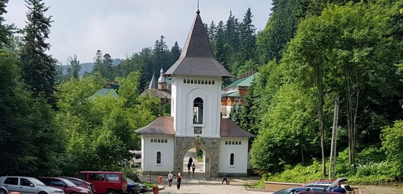 Manastirea Sihla FOTO Calin Gavrilaş