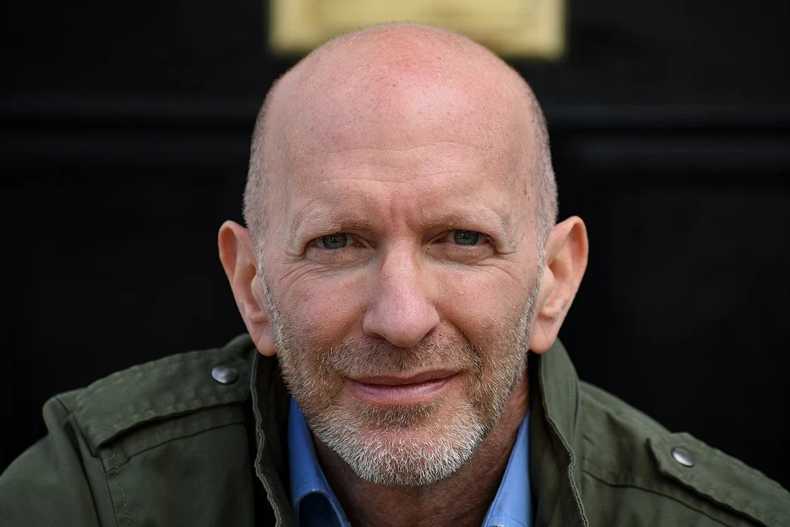 Simon Sebag Montefiore SURSA wikipedia.org