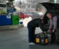 Maşina Poliţiei Locale şi canistrele cu motorină FOTO Doru Beldiman