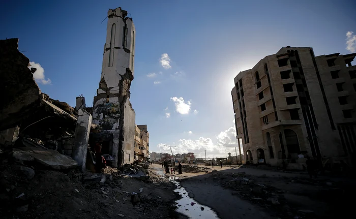 Armata israeliană a lansat noi atacuri asupra Fâșiei Gaza FOTO: EPA EFE