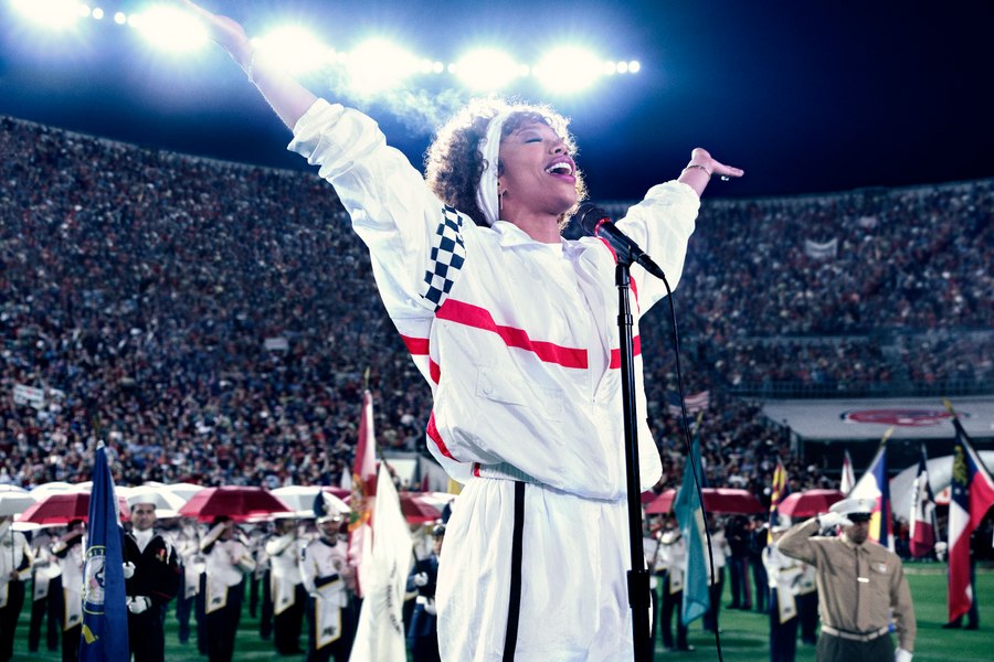 HBO Max aduce 16 filme noi în august, printre care o producție românească și un film biografic despre Whitney Houston
