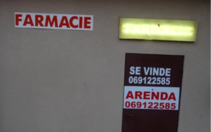 Agenţii economici care au încercat o afacere cu farmacii la sate au renunţat şi au scos la vânzare spaţiile FOTO unimedia